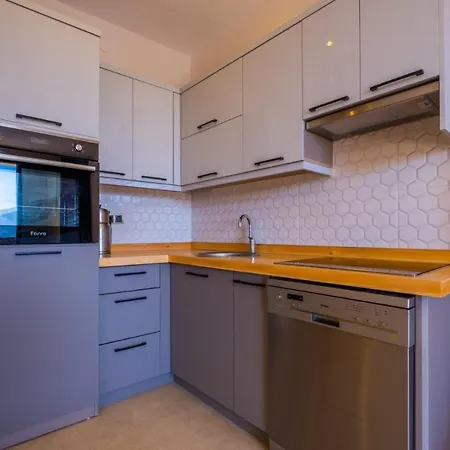 4 Kisilik Ozel Havuzlu Ve Bahceli Villa, Mugla - Awz216 빌라