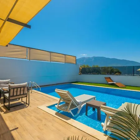 4 Kisilik Ozel Havuzlu Ve Bahceli Villa, Mugla - Awz216 *