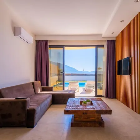 4 Kisilik Ozel Havuzlu Ve Bahceli Villa, Mugla - Awz216