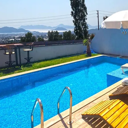 4 Kisilik Ozel Havuzlu Ve Bahceli Villa, Mugla - Awz216 *